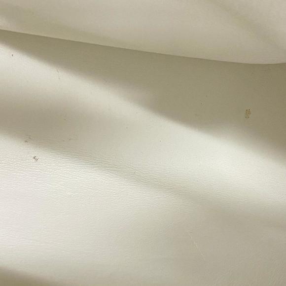 LOUIS VUITTON Handbag Capucines MM Light Blue Ladies - Picture 9 of 10